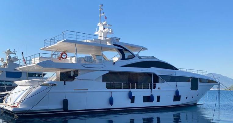 Azimut Grande